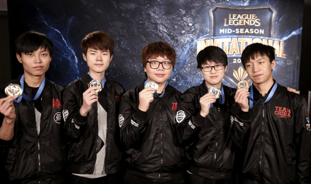 【赛前预告】2020KPL秋季赛11.29赛程，南京Hero久竞 vs 杭州LGD大鹅，广州TTG vs WB.TS