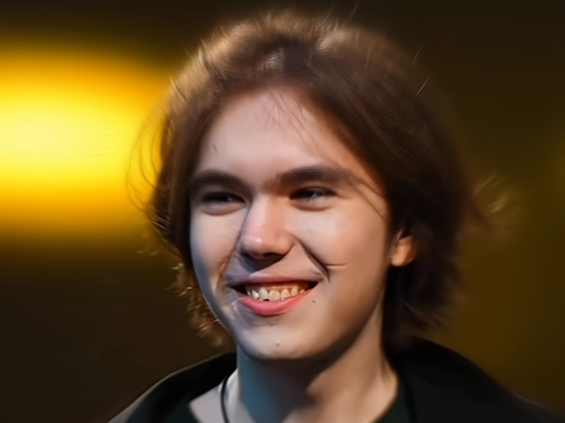 手机知名游戏主播蓝战非自称在南非遭绑架：绑匪持刀威胁伪造强奸案