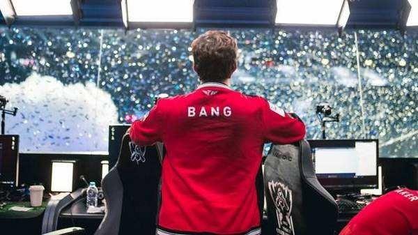 DOTA2 TI7 冠军马桶哥接受采访，再次提起当年被Liquid队友踢出队伍